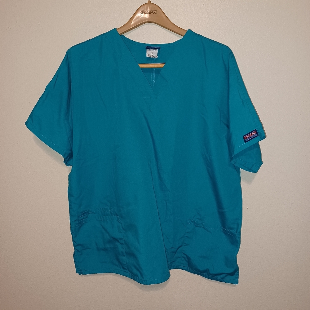 (Turquoise) Scrub Top - Picture 2 of 5